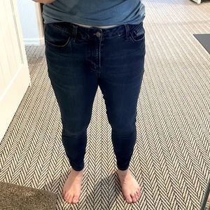 Kenzie mid rise skinny jeans